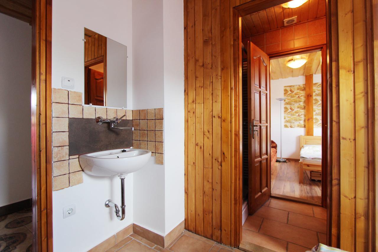Felso Fogado Bed & Breakfast Felsotold Exterior photo