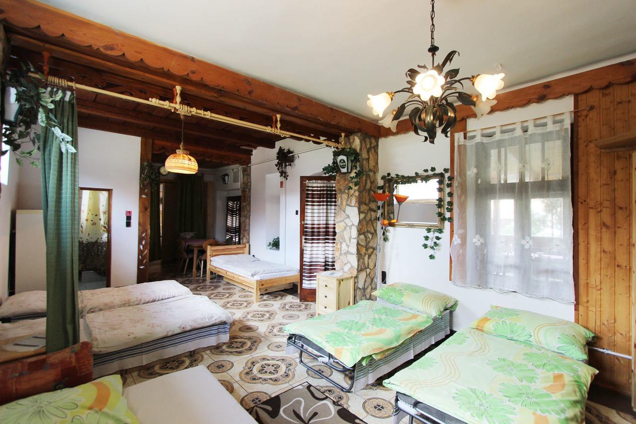 Felso Fogado Bed & Breakfast Felsotold Exterior photo